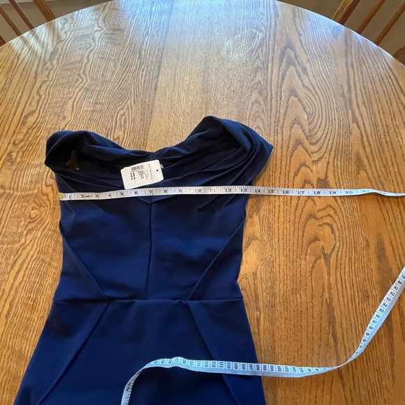 NWT Chiara Boni Dagmara Cap Sleeve Sweetheart Neckline Long Dress Navy Size 2 - Picture 8 of 15